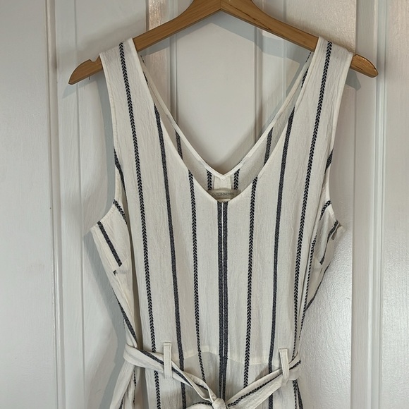 Outerknown | 100% Cotton Weekender White & Blue Striped Jumpsuit Size Small - Picture 5 of 12